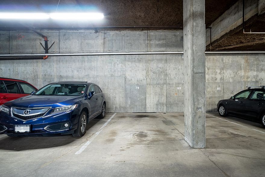 307 1345 Comox Street