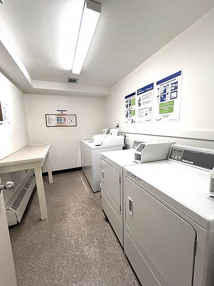 303 4691 W 10th Avenue