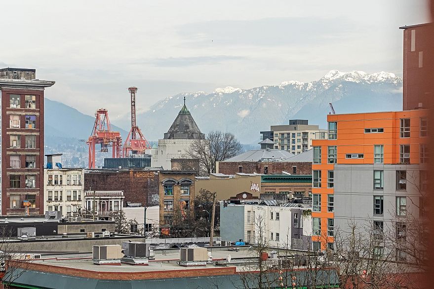 808 189 Keefer Street