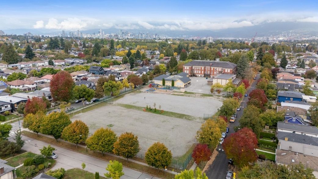 4805 Inverness Street