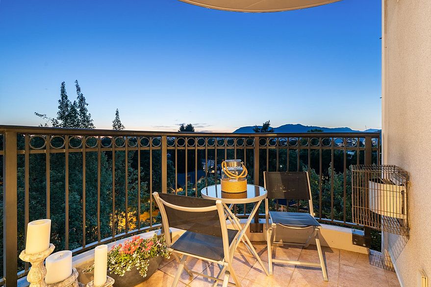 700 1788 W 13th Avenue