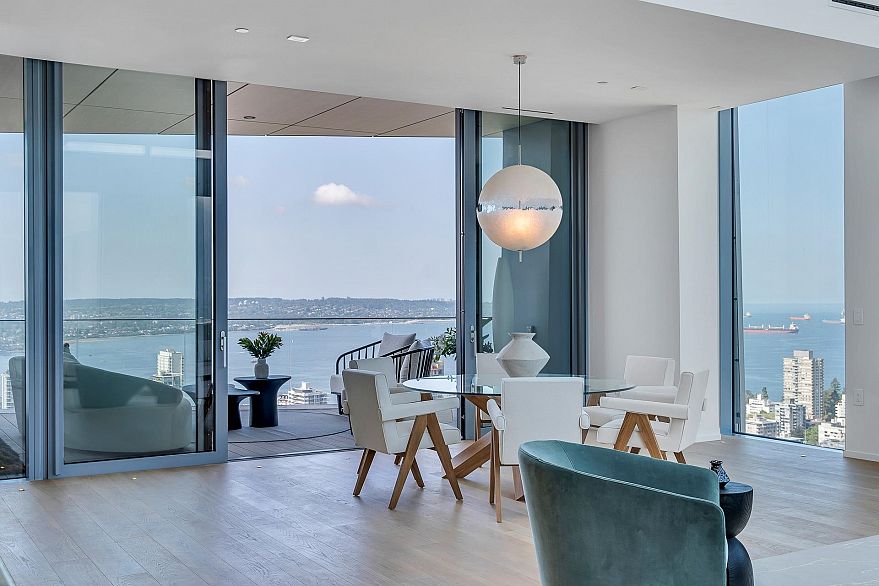 PH1 1568 Alberni Street