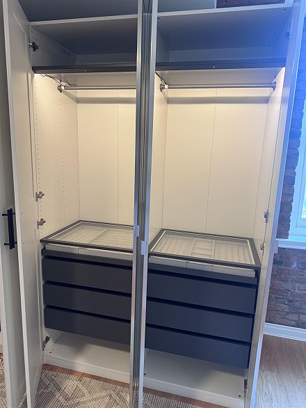 301 233 Abbott Street