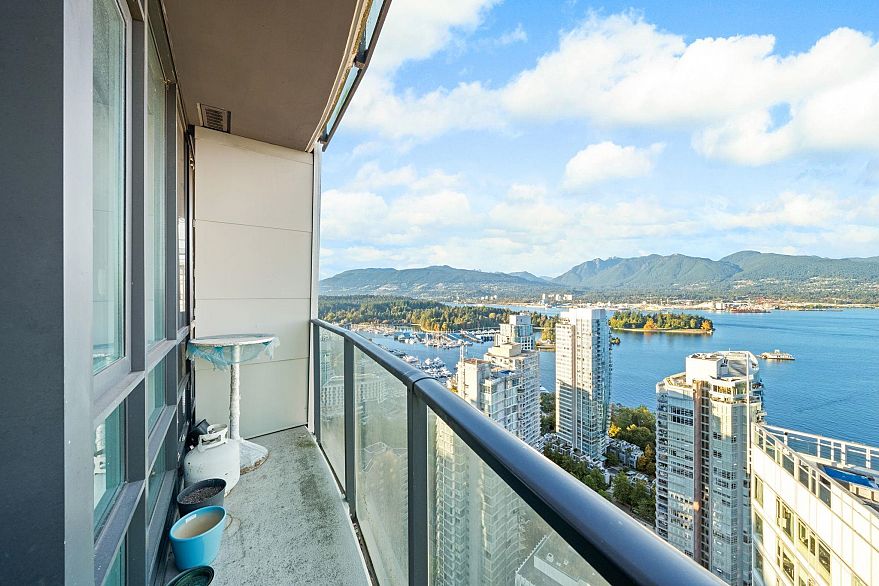 3802 1189 Melville Street