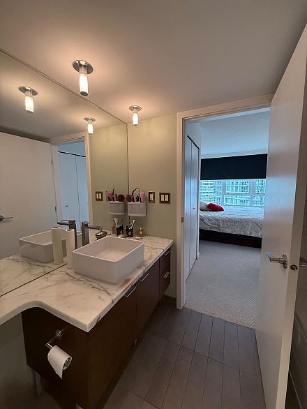 1106 980 Cooperage Way