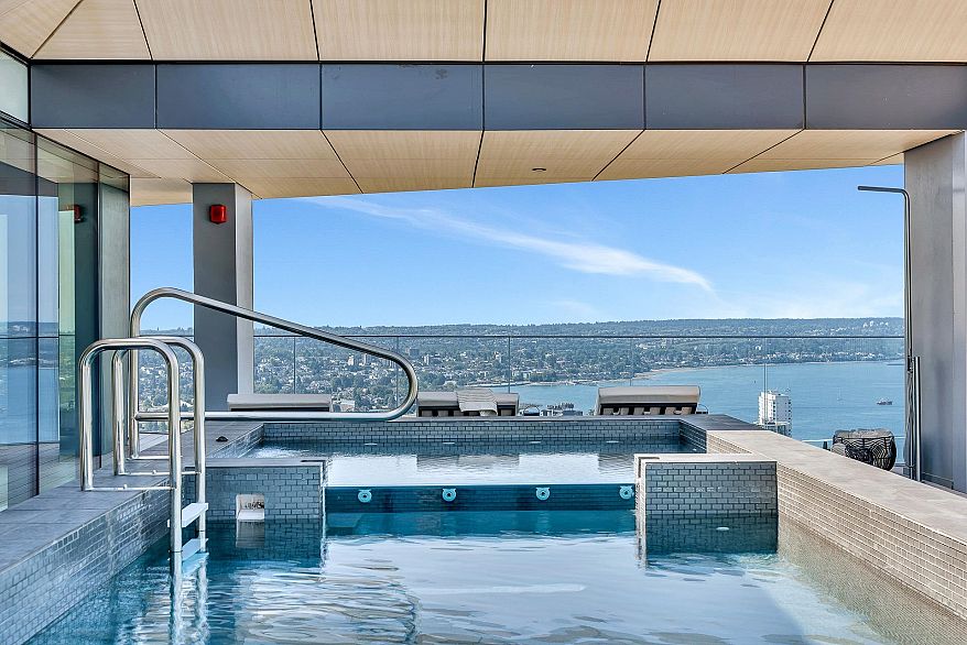 PH1 1568 Alberni Street