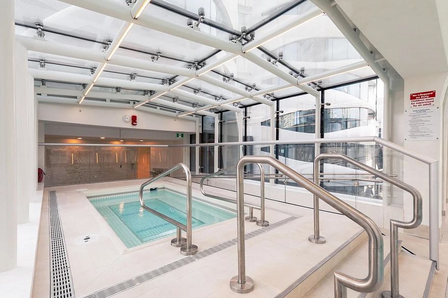 1308 1033 Nelson Street