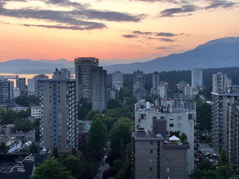 1606 1277 Nelson Street