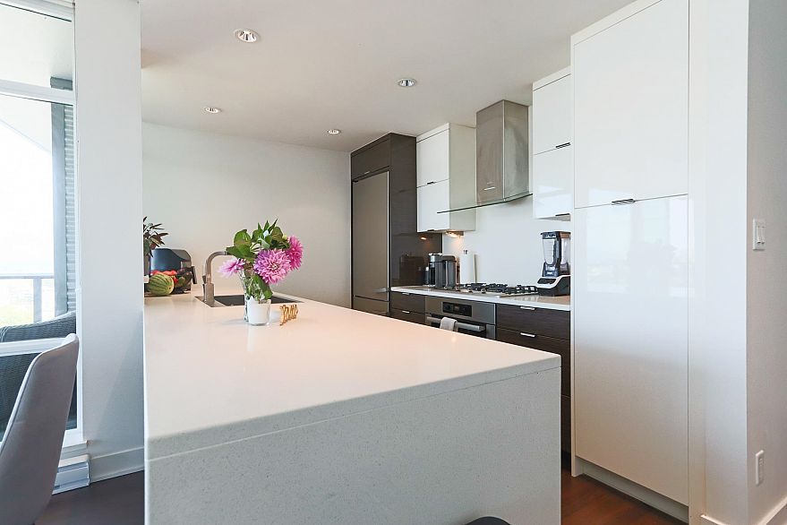 1107 1777 W 7th Avenue