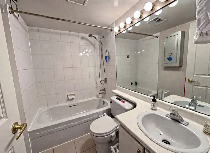 2207 1188 Richards Street