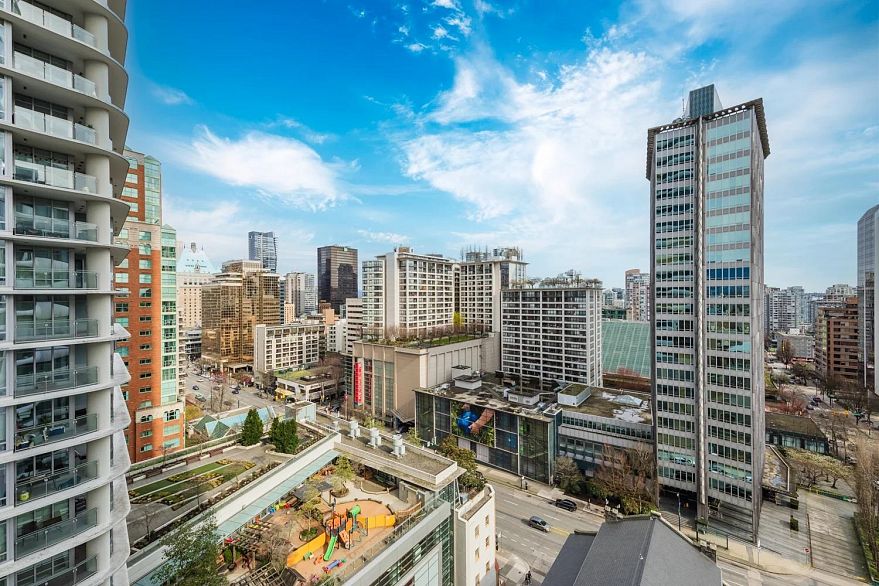 1308 1033 Nelson Street