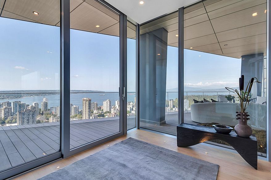 PH1 1568 Alberni Street