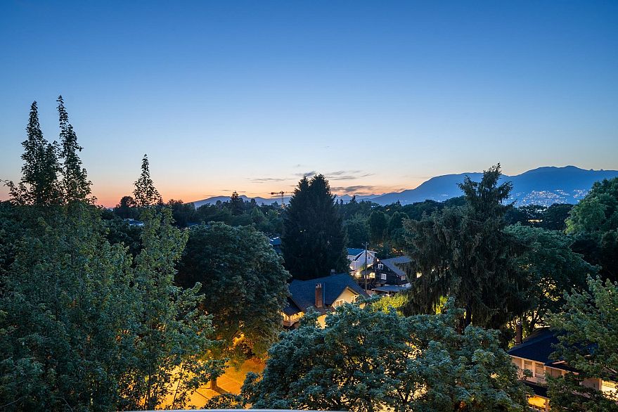 700 1788 W 13th Avenue