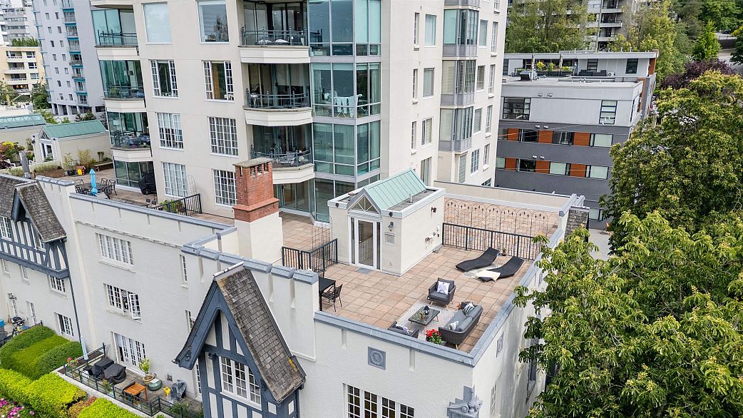 307 1311 Beach Avenue