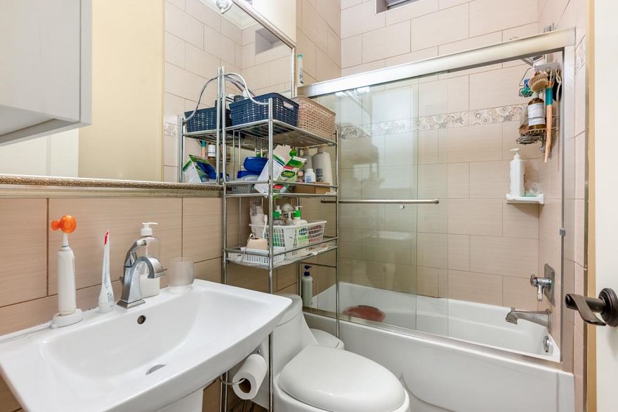 7130 Granville Street