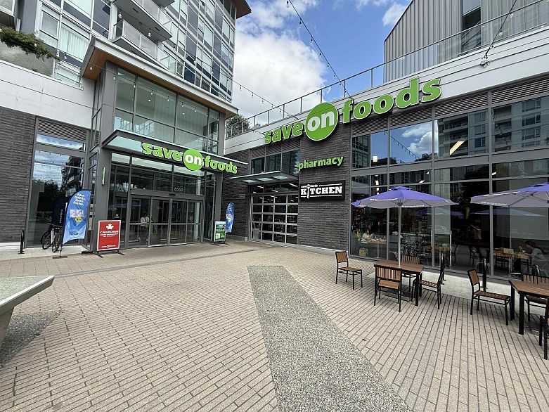 202 1820 E Kent Avenue