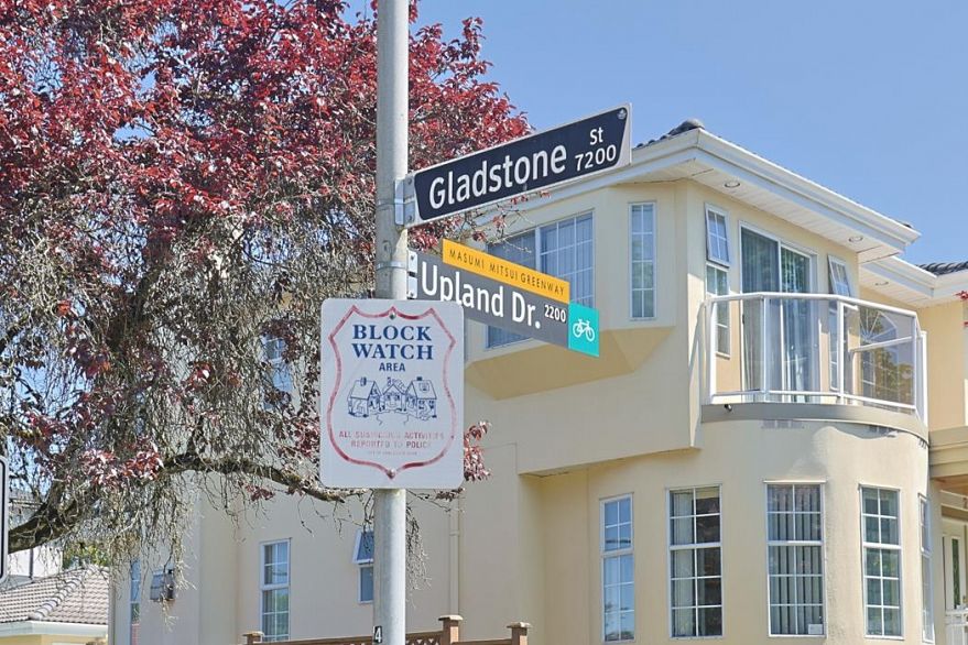 7310 Gladstone Street