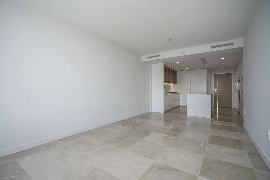 1003 885 Cambie Street