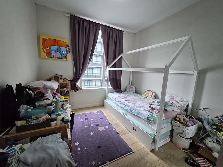 317 2033 W 10th Avenue