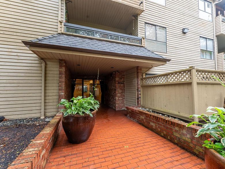 204 2234 Prince Albert Street