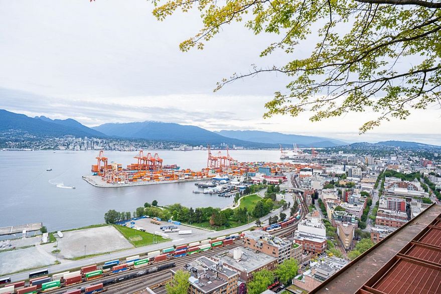 310 128 W Cordova Street