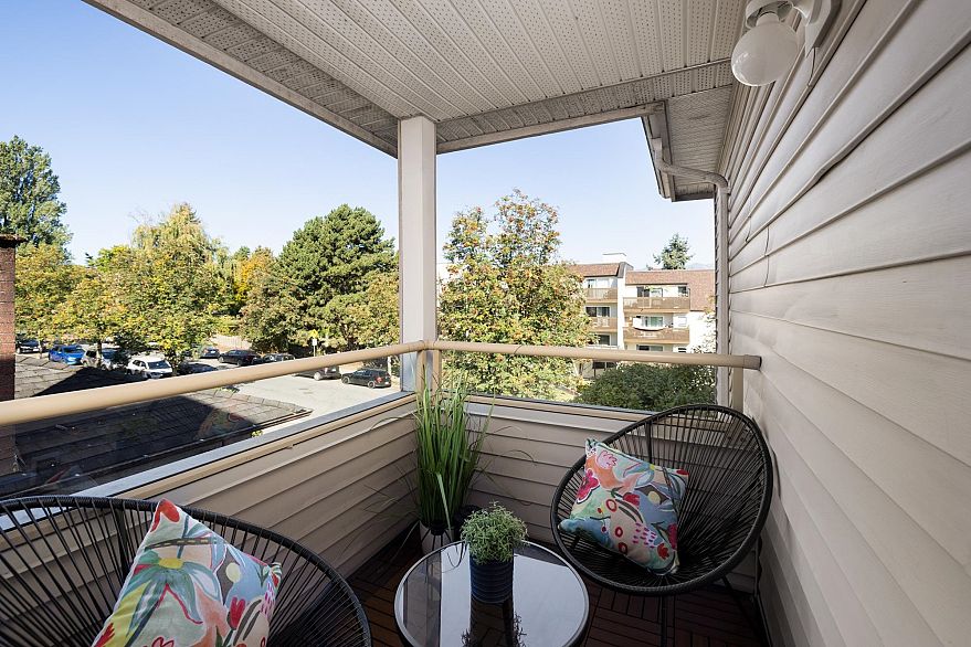 303 788 E 8th Avenue