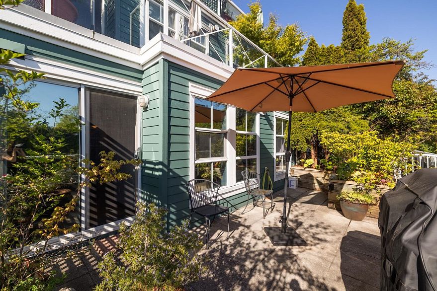 206 5723 Collingwood Street