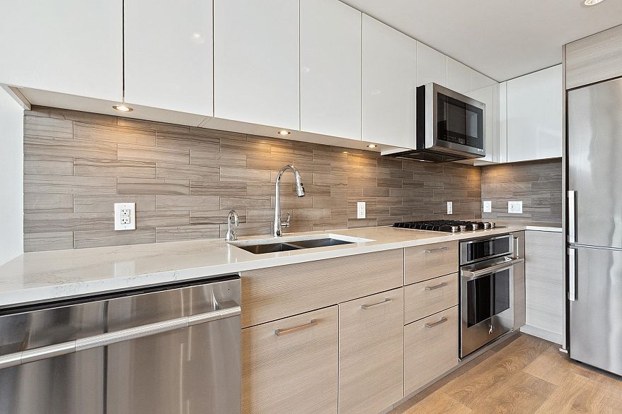 1104 8533 River District Crossing