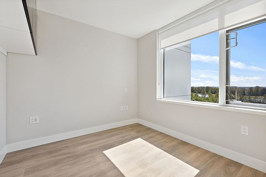 1104 8533 River District Crossing