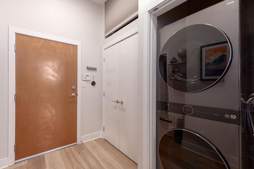 208 2635 Prince Edward Street