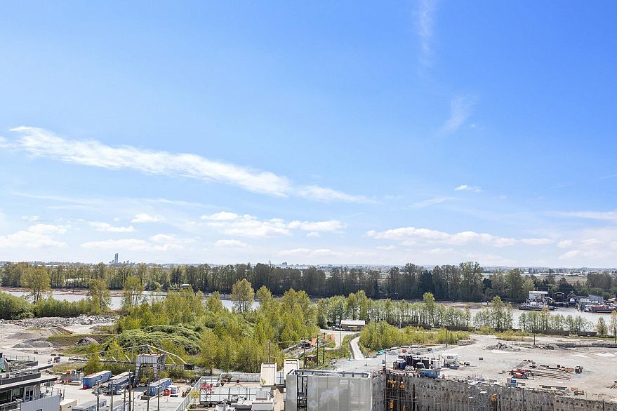 1104 8533 River District Crossing