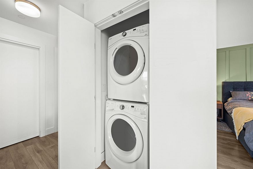 615 3488 Sawmill Crescent