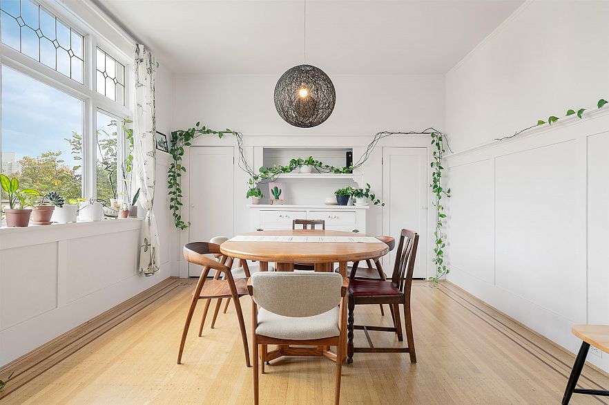 303 1131 W 11th Avenue