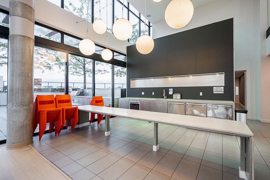 310 128 W Cordova Street