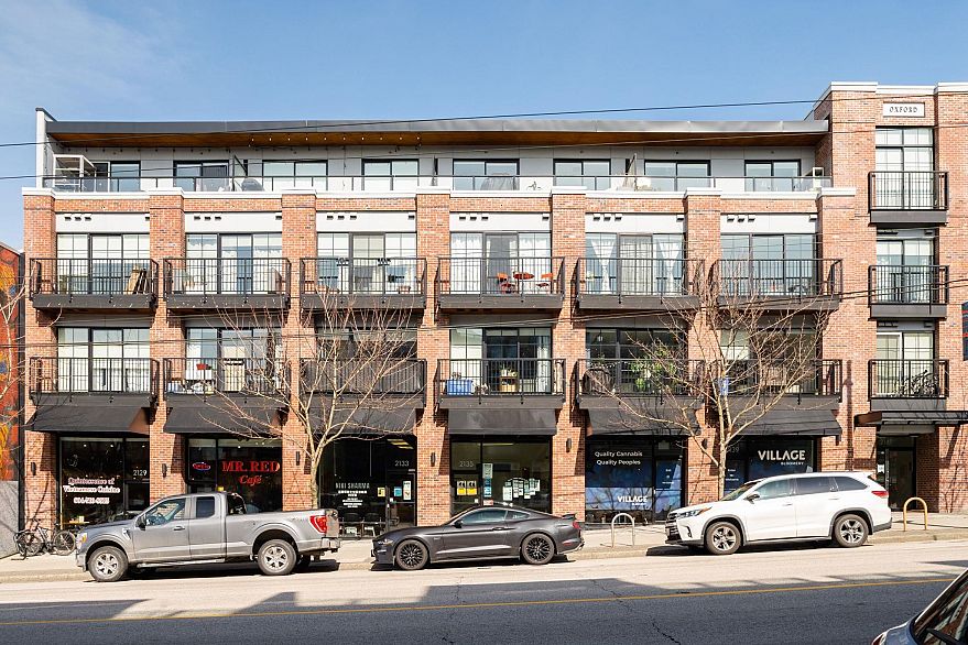 205 2141 E Hastings Street