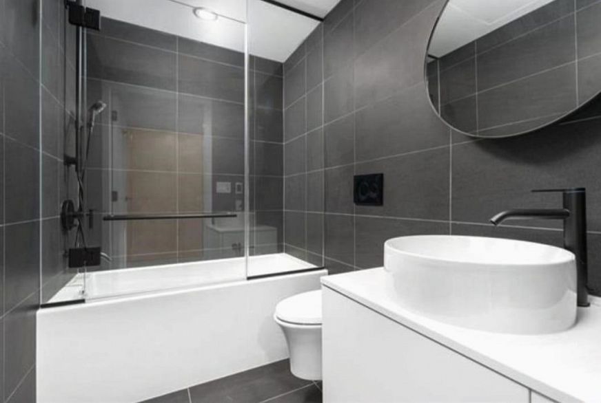 1208 5058 Joyce Street