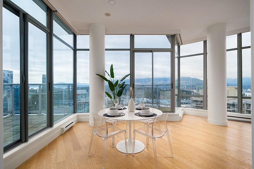 2901 1228 W Hastings Street