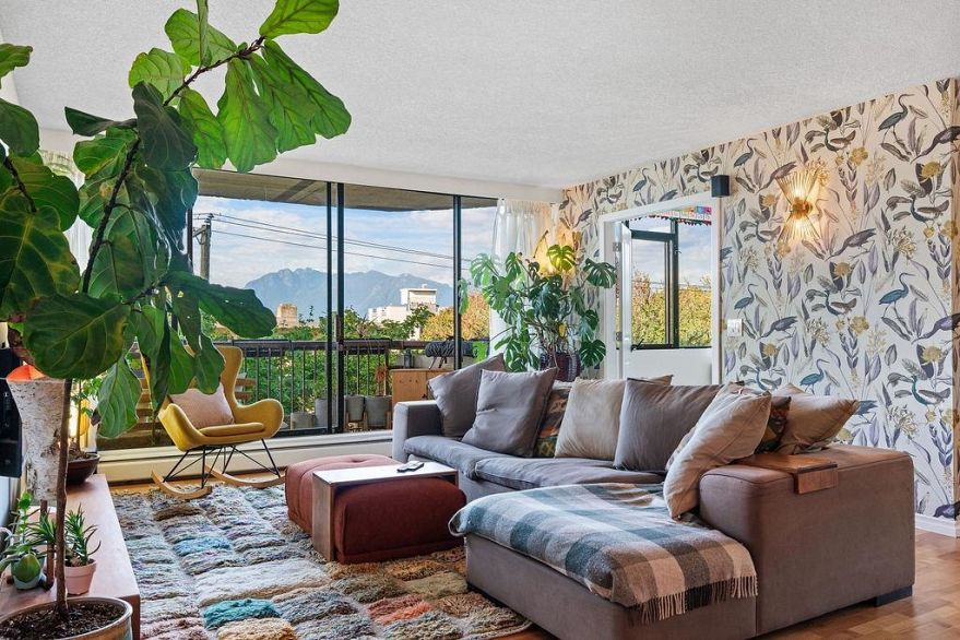 403 2445 W 3rd Avenue