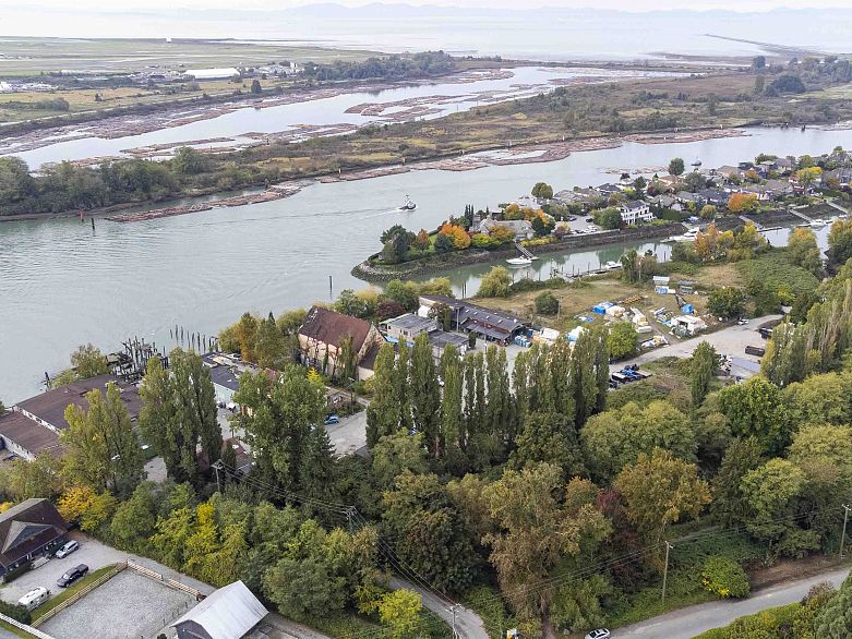 7520 Balaclava Street