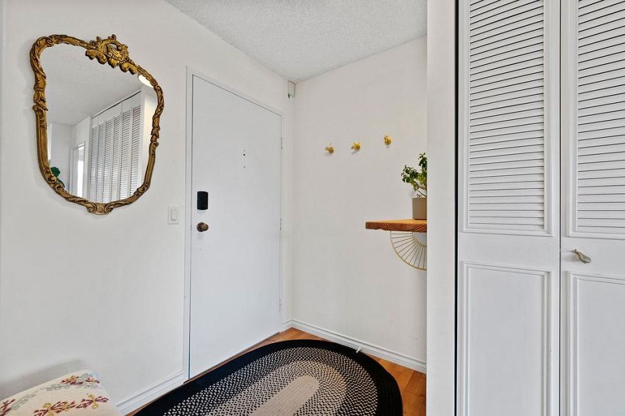 403 2445 W 3rd Avenue