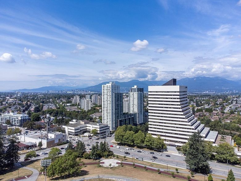 2606 5665 Boundary Road