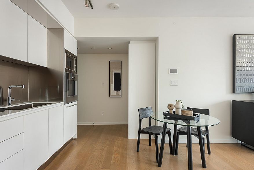 3108 1151 W Georgia Street