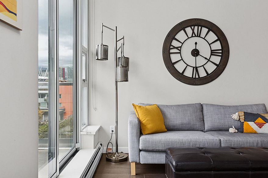 1001 108 W 1st Avenue