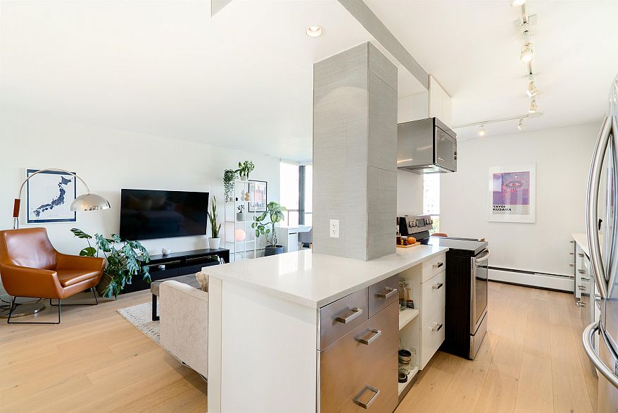 304 2370 W 2nd Avenue