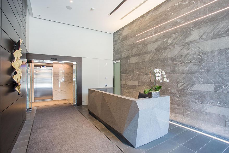 2301 885 Cambie Street