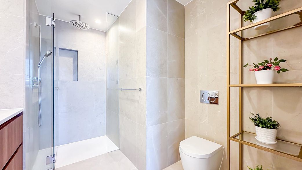 2301 885 Cambie Street