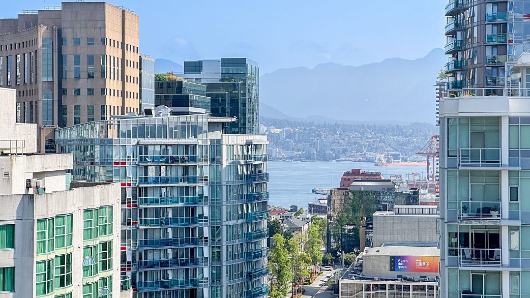 2301 885 Cambie Street