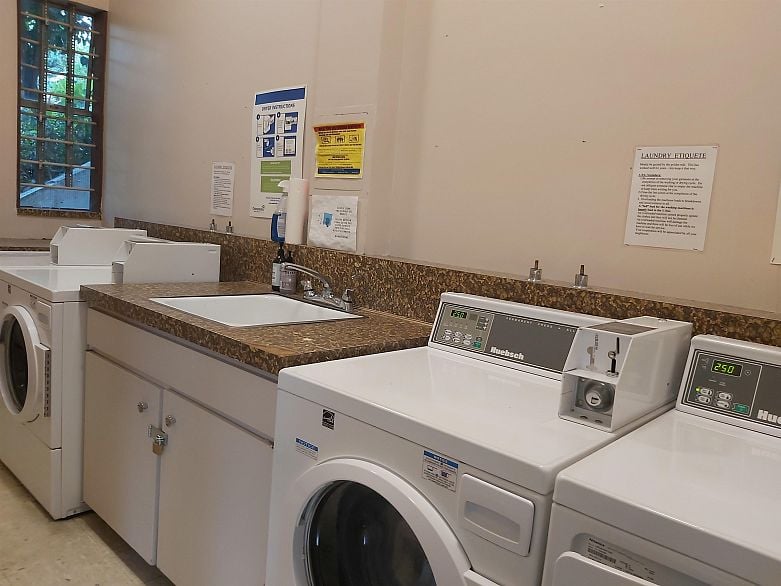 1104 1219 Harwood Street