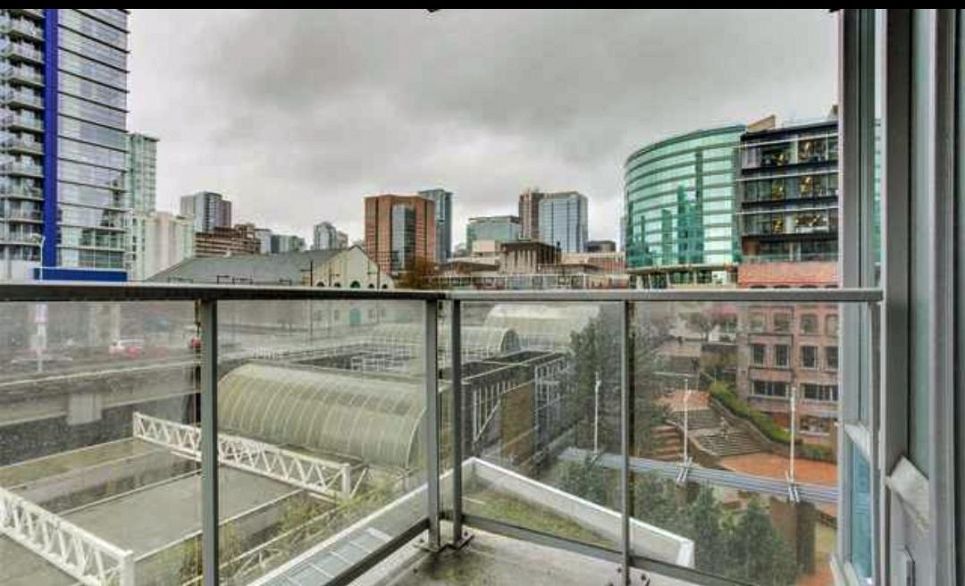 801 188 Keefer Place