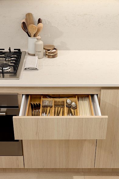 104 2810 Nanaimo Street